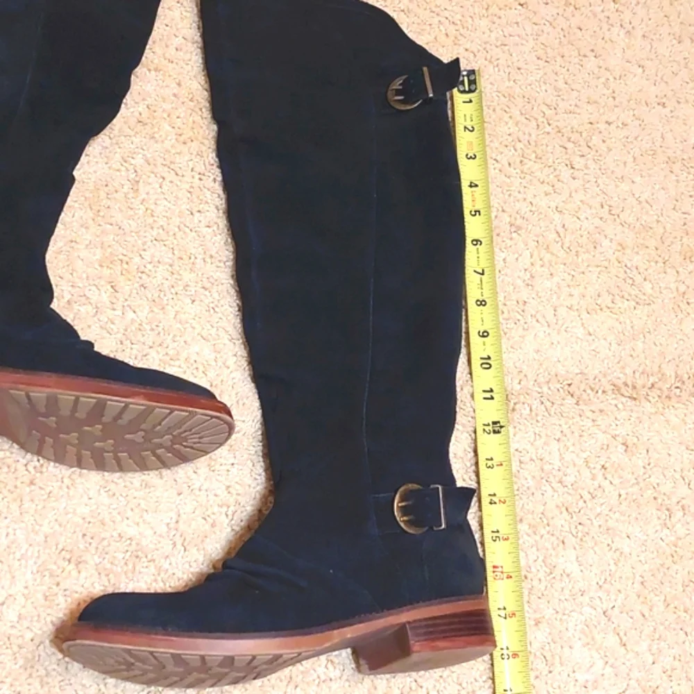 Kensie black suede